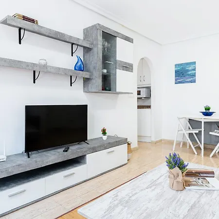 Atico Skyline Sunrise Apartment